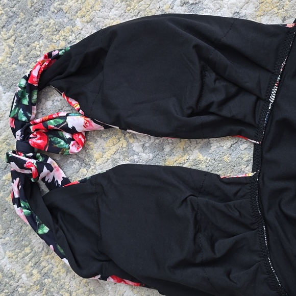 Cupshe One Piece Swim - Picture 9 of 9